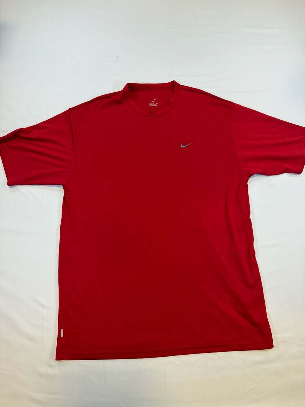 Nike Shirt Men Large Red Short Sleeve Grey Swoosh Dri-Fit Solid Performance Tee